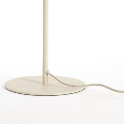 Daisy Cream Table Lamp With Natural Shade -Housingunits 0e9997a5393a92493555e92d31b0b14b