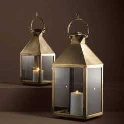 Eichholtz Spur Small Antique Brass Hurricane Lantern