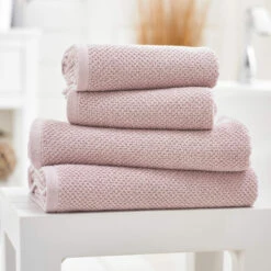 Deyongs Riverdale Pink Bath Towel