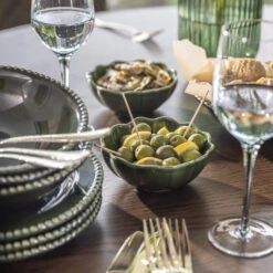 Annika Smoked Oak Slatted 120cm Round Dining Table -Housingunits 31196a2f73e343cd085f609284cb0983