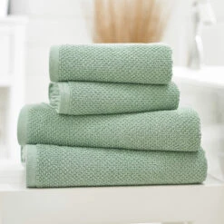 Deyongs Riverdale Sage Green Bath Sheet