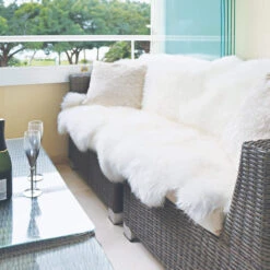 Sheepskin Natural Quad Rug -Housingunits 3775628c0ed8b8e206424e1899a58bb9