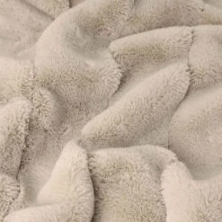 Riva Paoletti Empress Oatmeal Faux Fur Throw -Housingunits 3a6dad5532a7987fc08d311466ba3394