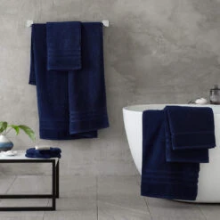 Zero Twist Navy Blue Bath Towel -Housingunits 3be3756394e1d2327a07244af551a1ba