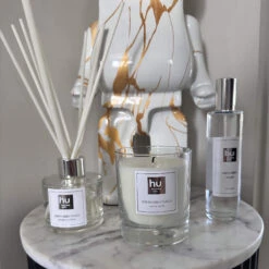 HU Green Irish Tweed 100ml Diffuser -Housingunits 699d9941a9e329ac7351c6eb5f59d45b 1