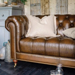 Balmoral Vintage Tabac Leather 2 Seater Sofa With Castors -Housingunits 7578844880be2bf3c1c5f6ef2519f69e