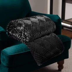 Sonnet Jet Faux Fur Throw