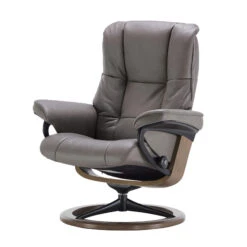 Stressless Mayfair Medium Leather Recliner Chair & Footstool In Velaro Grey With Smoked Oak Signature Base -Housingunits 7c5d0723da8eb2846c741594bd528172 1
