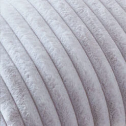 Morritz Grey Faux Fur Throw -Housingunits 920d5052665f9a9b0a032c6934e7da9a 1