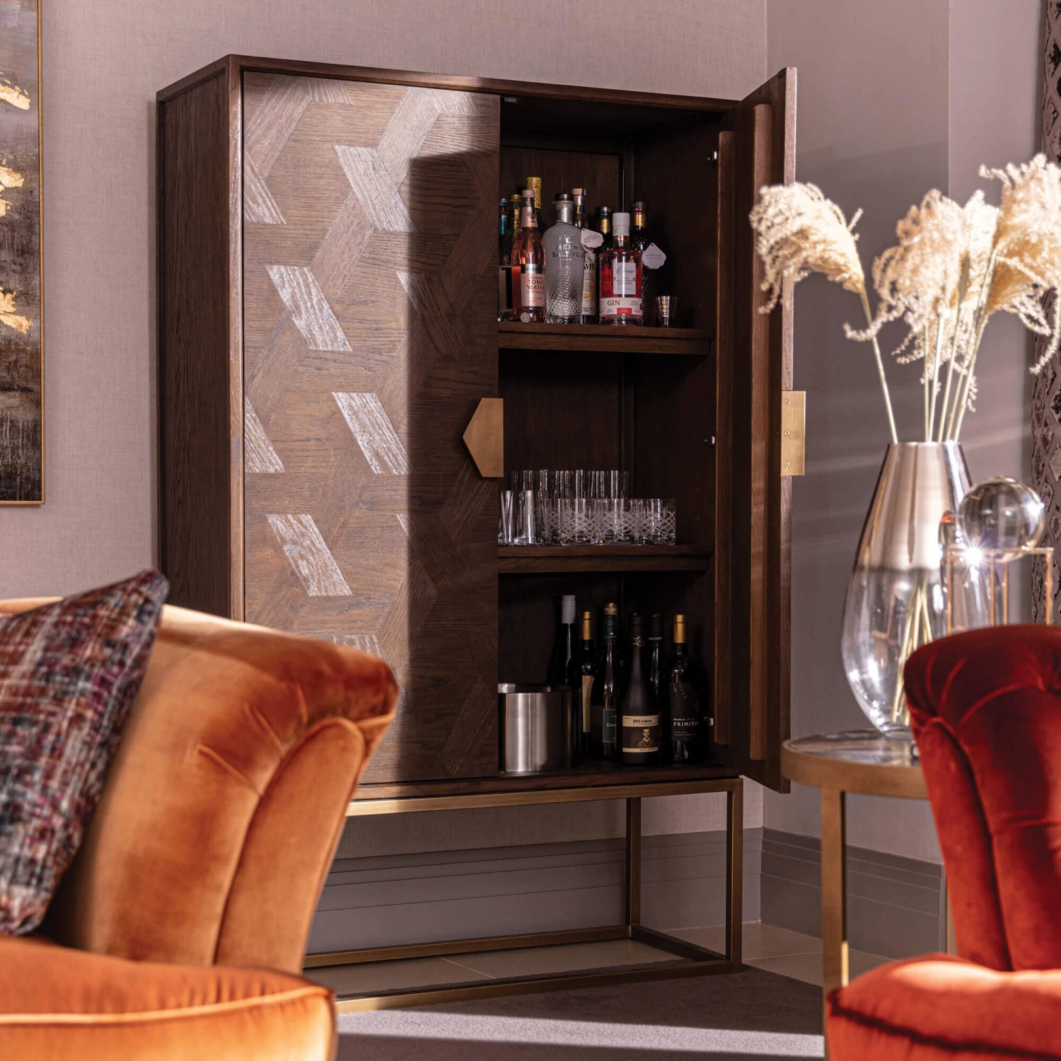 Olivia James Hemingway Mahogany Oak & Gold 2 Door Bar Cabinet 2 Olivia James Hemingway Mahogany Oak & Gold 2 Door Bar Cabinet - Image 2