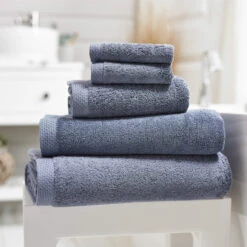 Egyptian Spa Midnight Bath Towel