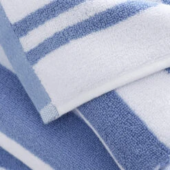 Reversible Stripe Blue Cotton Hand Towel -Housingunits deb879ed9f378b53b762862dded6be82 3