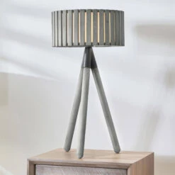 Slatted Antique Wood Tripod Table Lamp -Housingunits e0f8a4fe353d47e223aad8030158c652