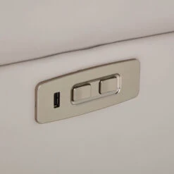 G Plan Seattle Capri Chalk Leather 3 Seater Double Power Recliner Sofa -Housingunits e9622f6ed60d460ca2762941ed741bf3