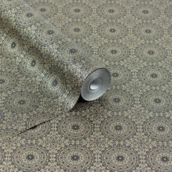 Symmetrical Chic Black & Gold Wallpaper -Housingunits ed804680dc59473bd15bf36b2c4427e5