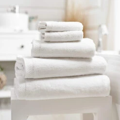 Egyptian Spa White Towel Collection