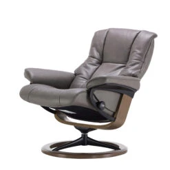 Stressless Mayfair Medium Leather Recliner Chair & Footstool In Velaro Grey With Smoked Oak Signature Base -Housingunits f4d1ca81bba871a5b6abe92cc3ac0584 1