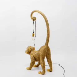 Kare Gold 120cm Monkey Dance Floor Lamp -Housingunits f86746229988359ada553c165caabd04 1