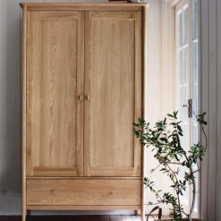 Ercol Teramo Oak Bedroom Collection -Housingunits f93c51056ac95ba9fc843fb497d7d9eb