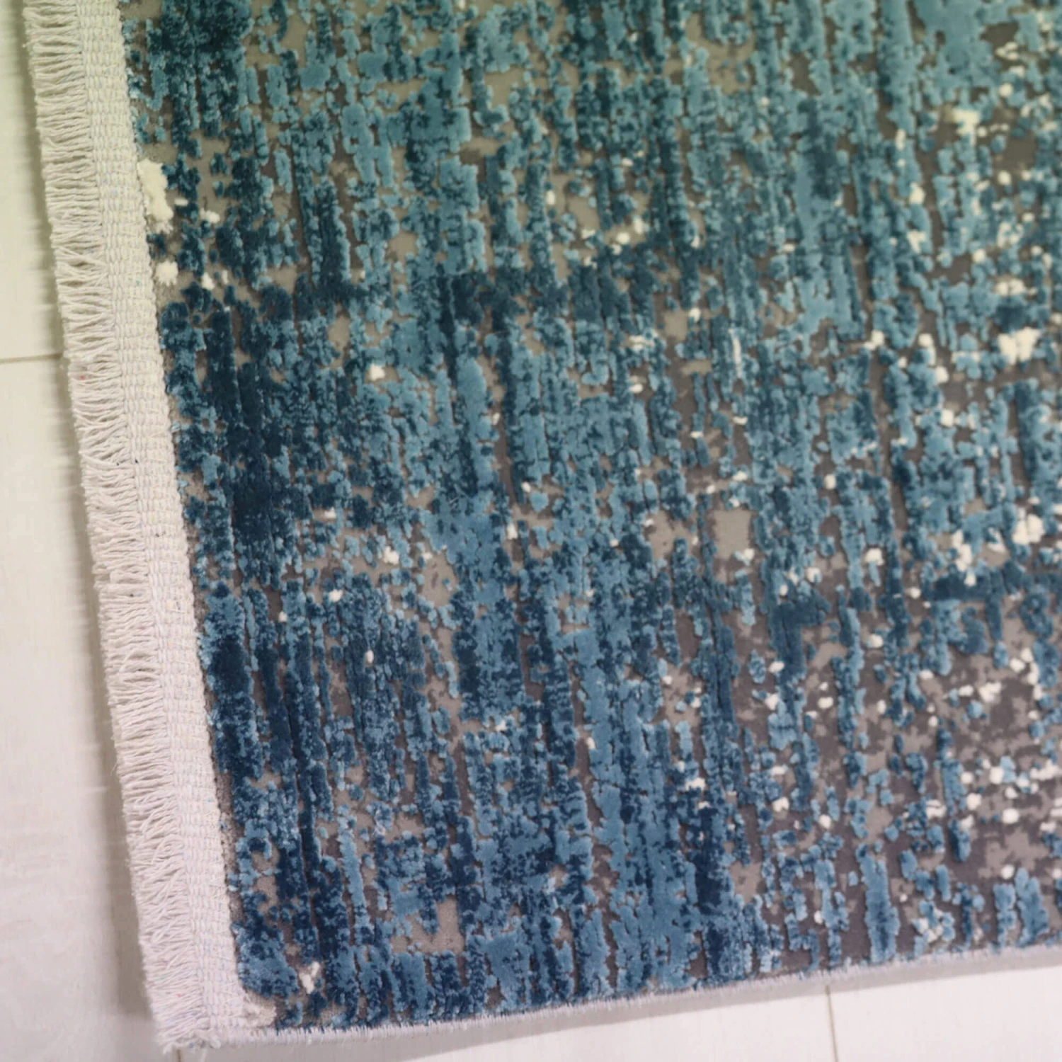 Toros Ombre Ocean Rug Collection 4 Toros Ombre Ocean Rug Collection - Image 4