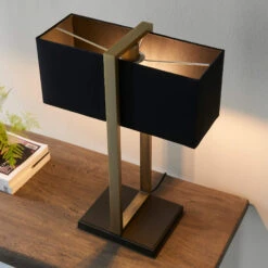 Squared Brass Table Lamp With Black Fabric Shade -Housingunits fd2b7fbbfc9be50ccdcaf6d1b34c3685 1
