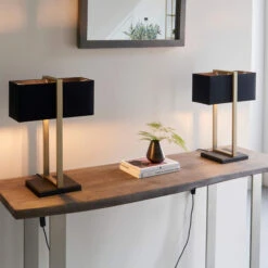 Squared Brass Table Lamp With Black Fabric Shade -Housingunits ff70c17d5307690b8a1f981e56da0529 1